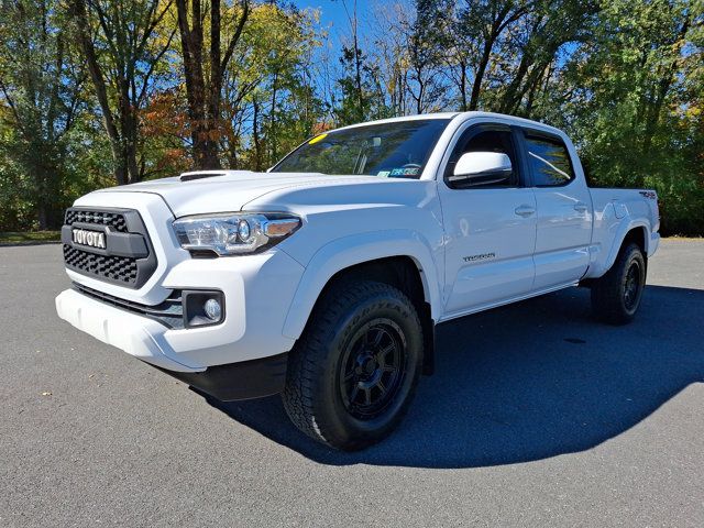 2016 Toyota Tacoma TRD Sport