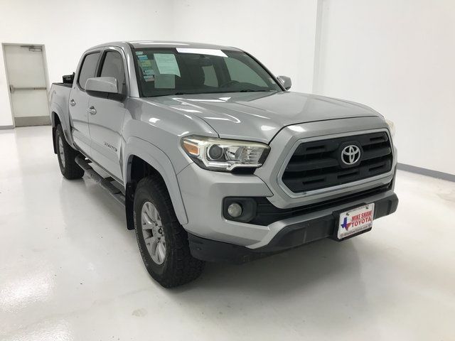 2016 Toyota Tacoma SR5