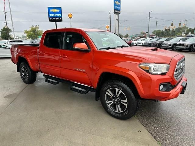 2016 Toyota Tacoma SR5