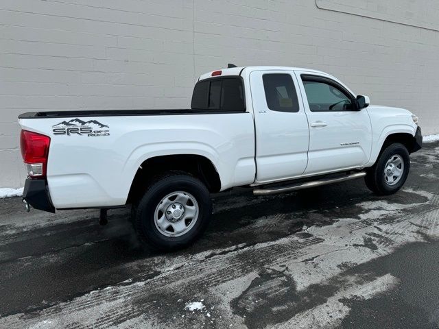 2016 Toyota Tacoma SR5