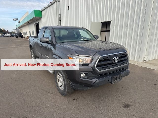 2016 Toyota Tacoma SR5