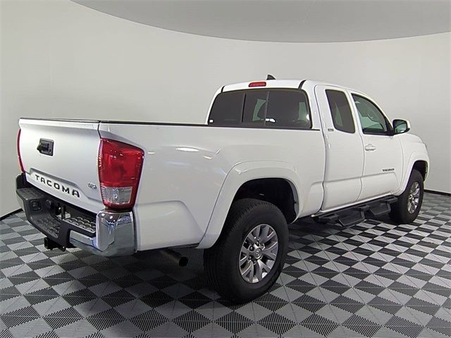 2016 Toyota Tacoma SR5