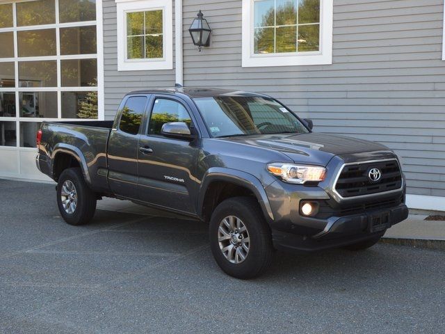 2016 Toyota Tacoma SR5