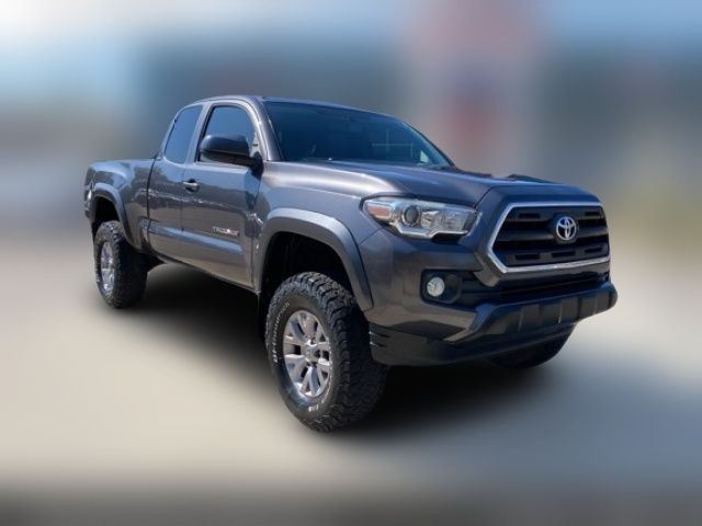 2016 Toyota Tacoma SR5