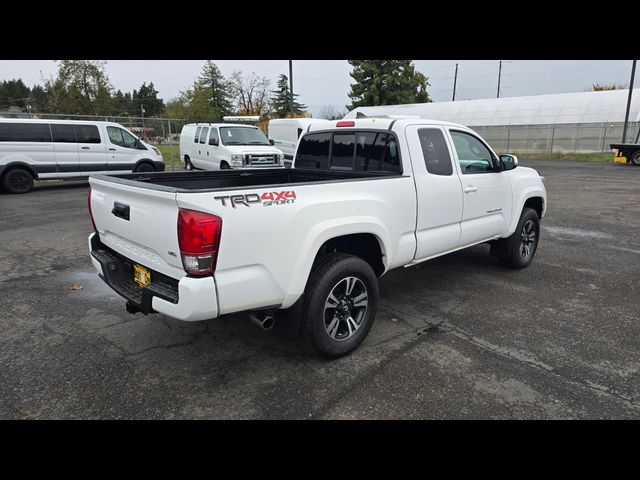 2016 Toyota Tacoma SR5