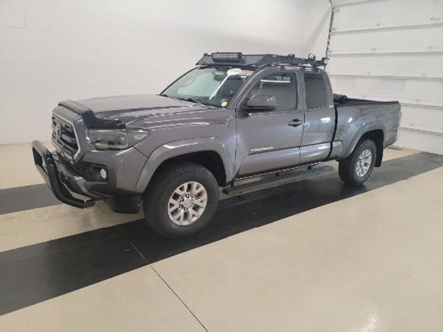 2016 Toyota Tacoma SR5