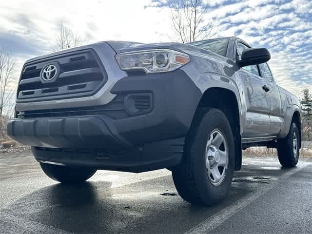 2016 Toyota Tacoma SR