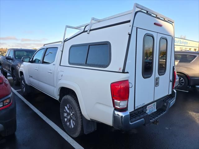 2016 Toyota Tacoma SR