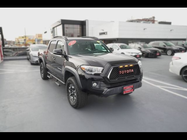 2016 Toyota Tacoma SR