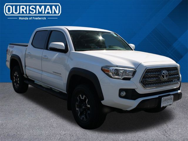 2016 Toyota Tacoma SR