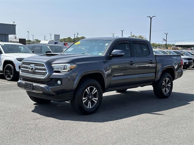 2016 Toyota Tacoma 