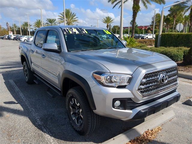 2016 Toyota Tacoma SR