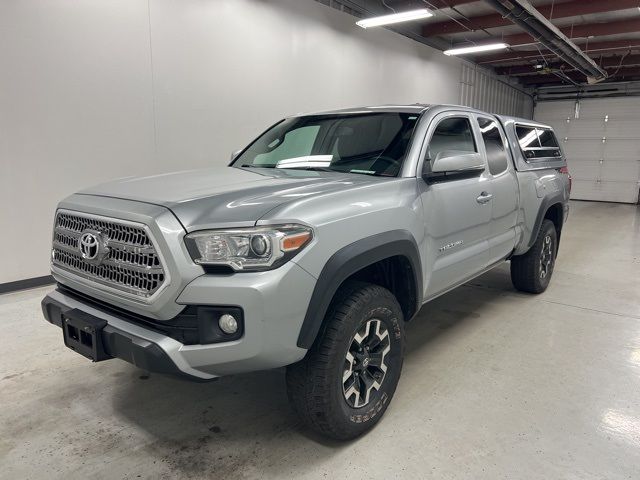 2016 Toyota Tacoma SR5