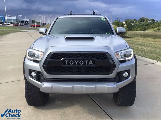 2016 Toyota Tacoma 