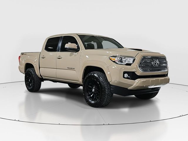 2016 Toyota Tacoma TRD Sport