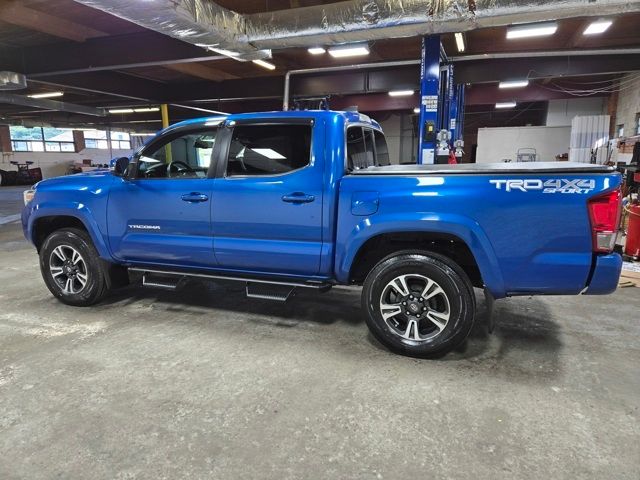 2016 Toyota Tacoma TRD Sport