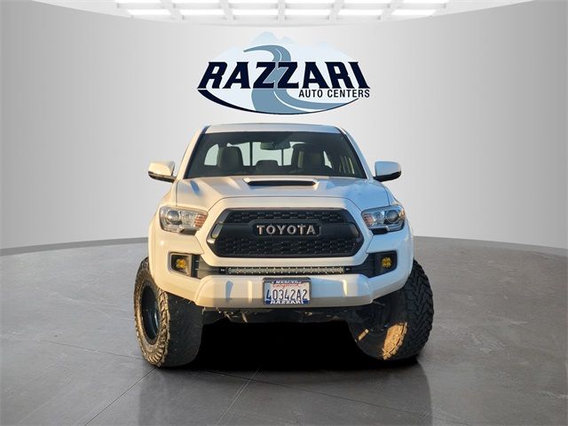 2016 Toyota Tacoma TRD Sport