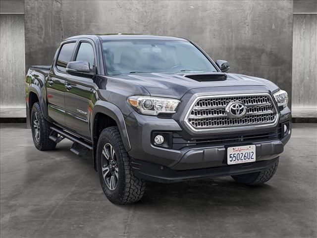 2016 Toyota Tacoma TRD Sport