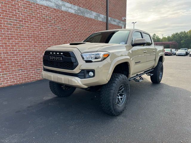 2016 Toyota Tacoma TRD Sport