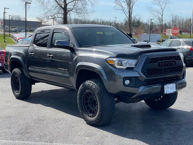 2016 Toyota Tacoma TRD Sport