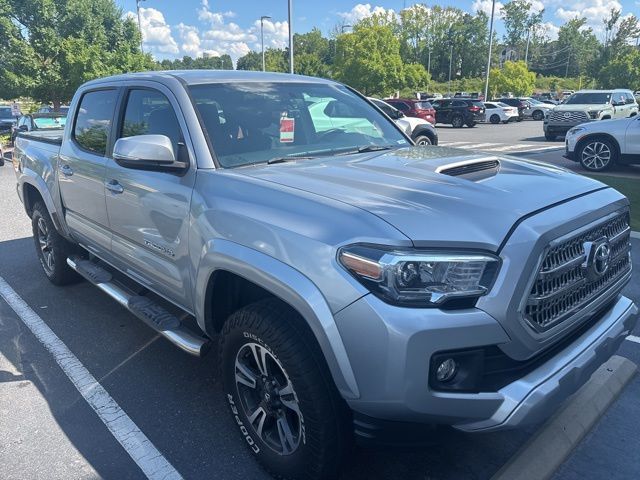 2016 Toyota Tacoma SR
