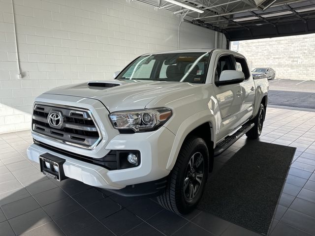 2016 Toyota Tacoma TRD Sport