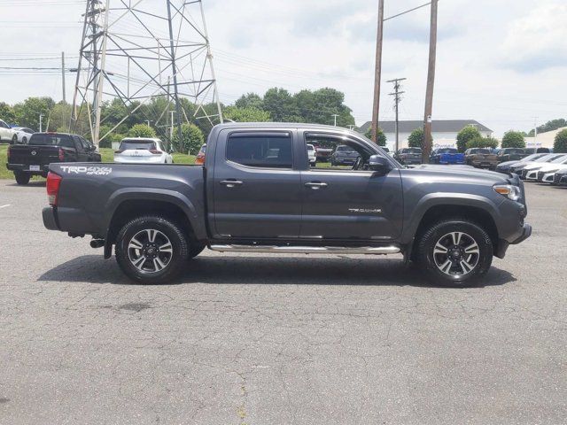 2016 Toyota Tacoma TRD Sport