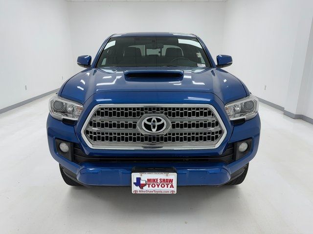 2016 Toyota Tacoma TRD Sport