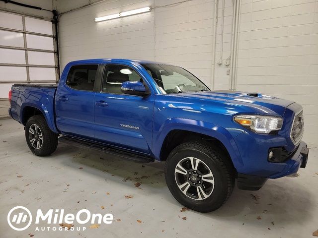 2016 Toyota Tacoma TRD Sport