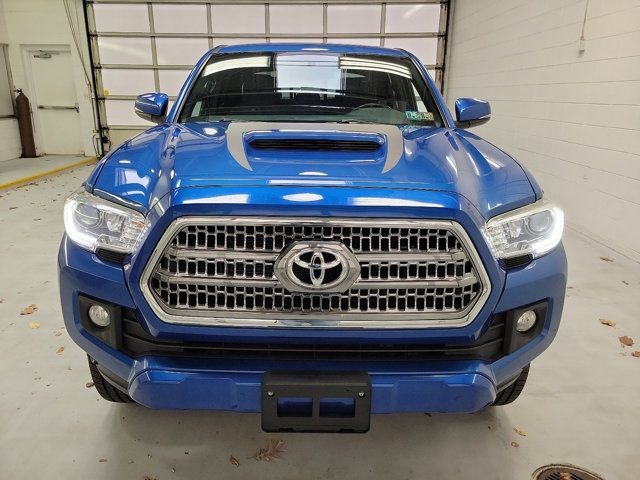 2016 Toyota Tacoma TRD Sport