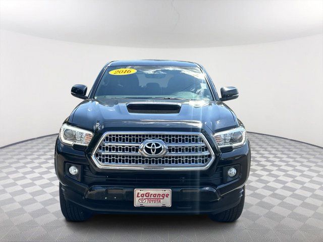 2016 Toyota Tacoma TRD Sport