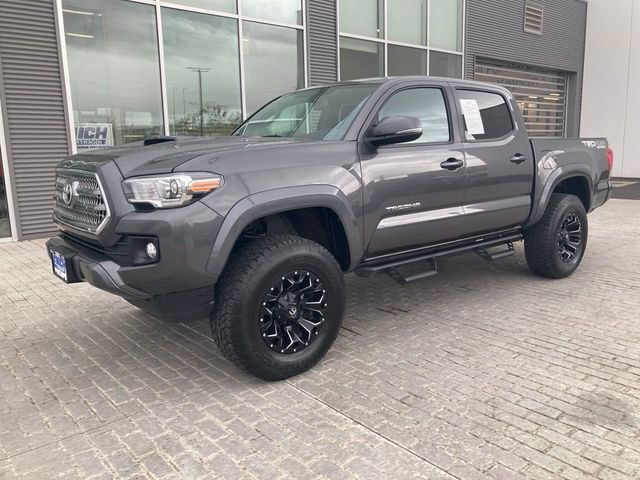 2016 Toyota Tacoma TRD Sport