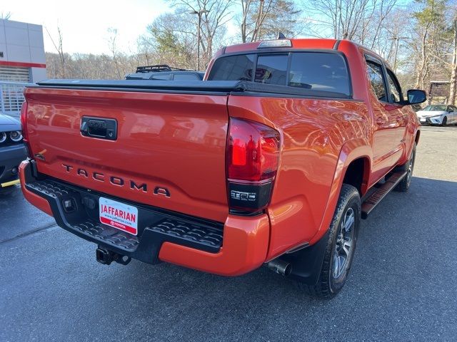 2016 Toyota Tacoma SR