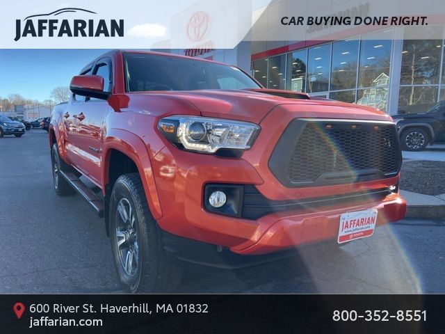 2016 Toyota Tacoma SR