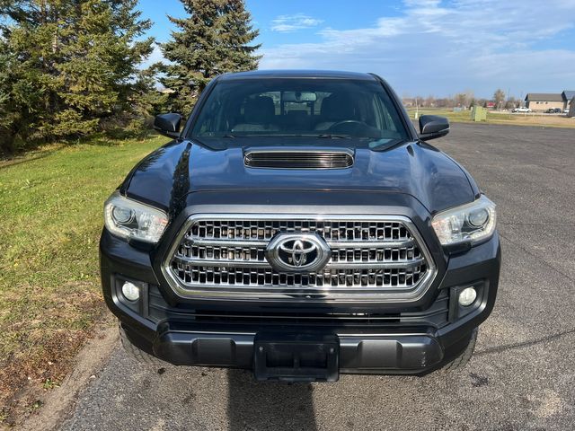 2016 Toyota Tacoma TRD Sport