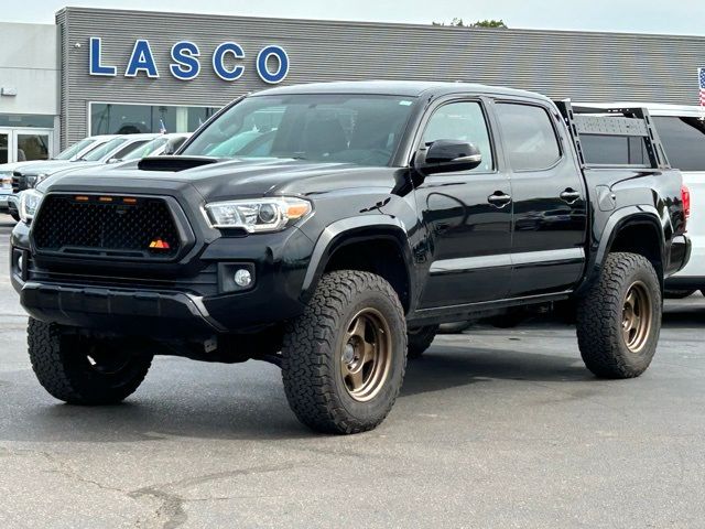 2016 Toyota Tacoma TRD Sport