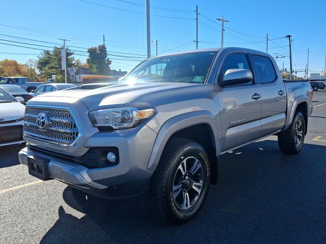 2016 Toyota Tacoma SR