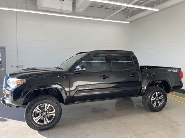 2016 Toyota Tacoma TRD Sport