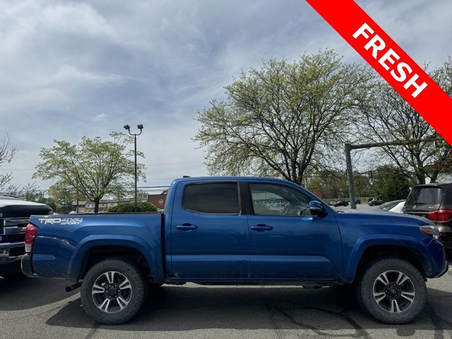 2016 Toyota Tacoma TRD Sport