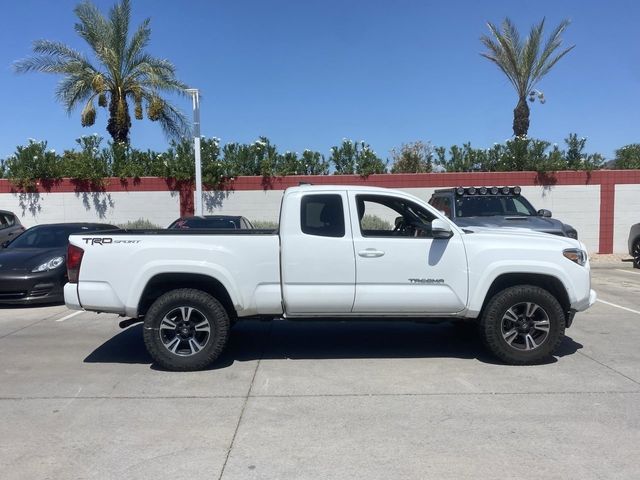 2016 Toyota Tacoma TRD Sport