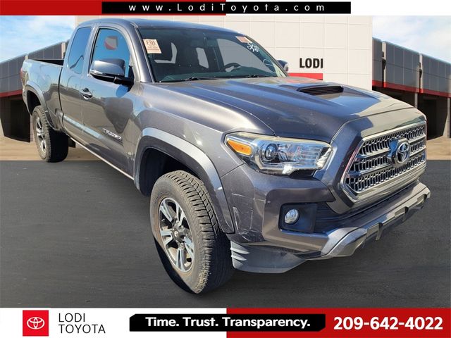 2016 Toyota Tacoma TRD Sport