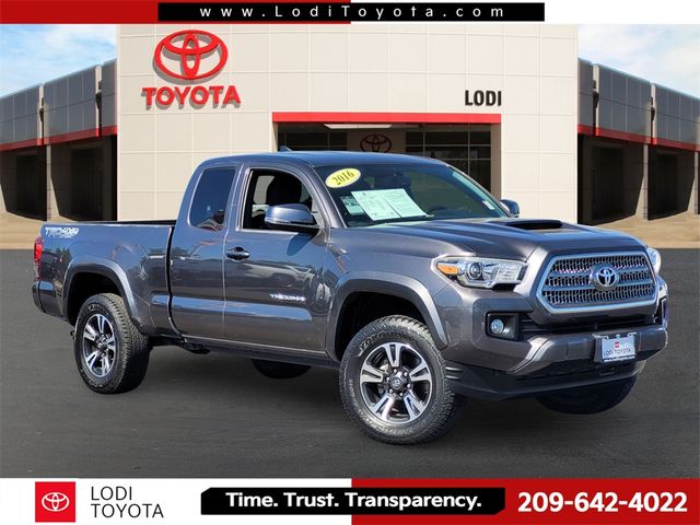 2016 Toyota Tacoma TRD Sport