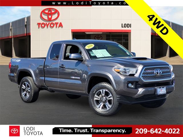 2016 Toyota Tacoma TRD Sport