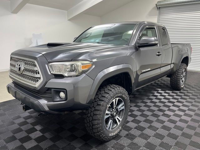 2016 Toyota Tacoma TRD Sport