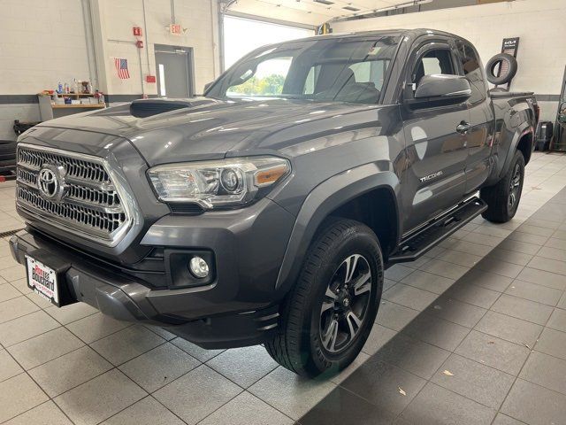 2016 Toyota Tacoma TRD Sport