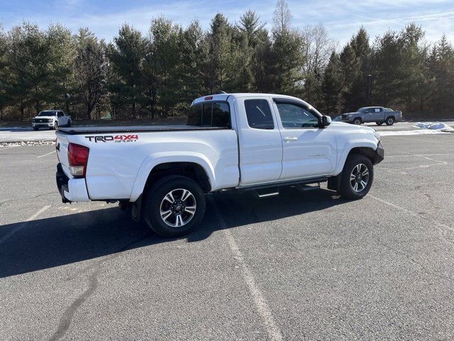 2016 Toyota Tacoma TRD Sport