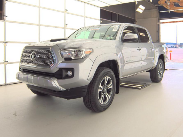 2016 Toyota Tacoma TRD Sport