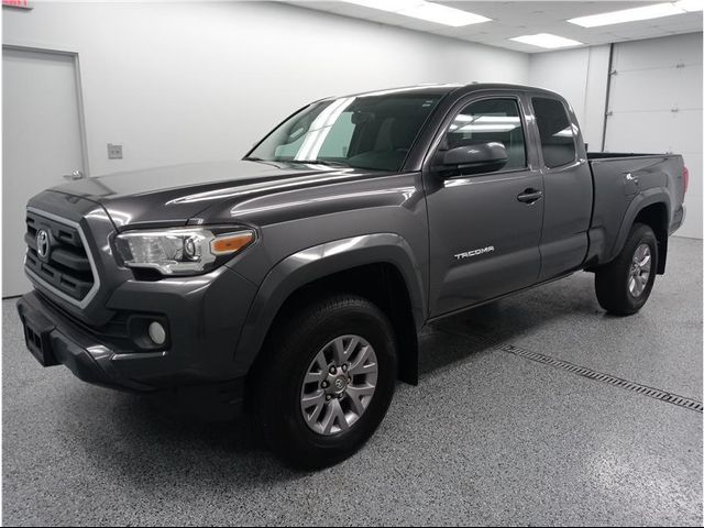 2016 Toyota Tacoma SR5