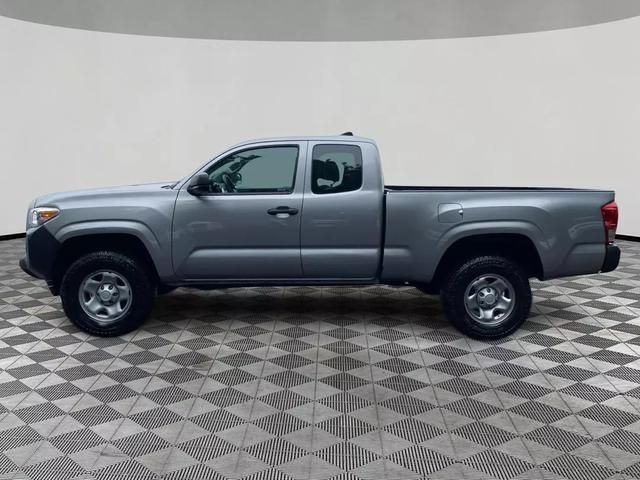 2016 Toyota Tacoma SR