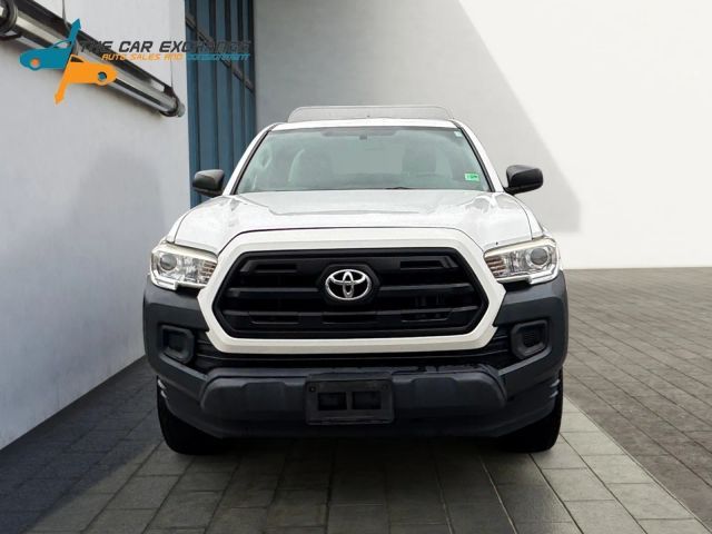 2016 Toyota Tacoma SR